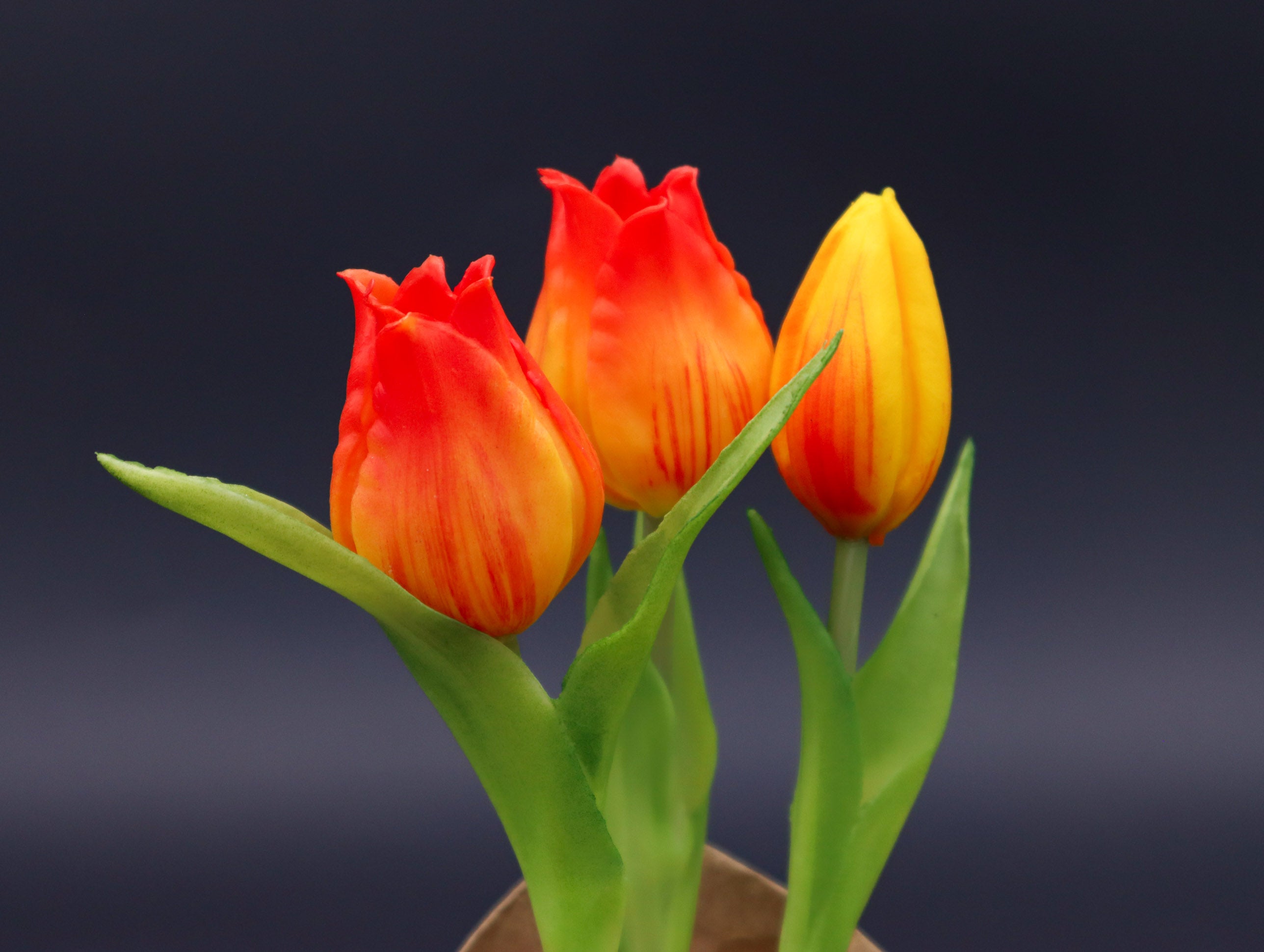 Tulpen mit Schleife und Real Touch Effekt in Orange